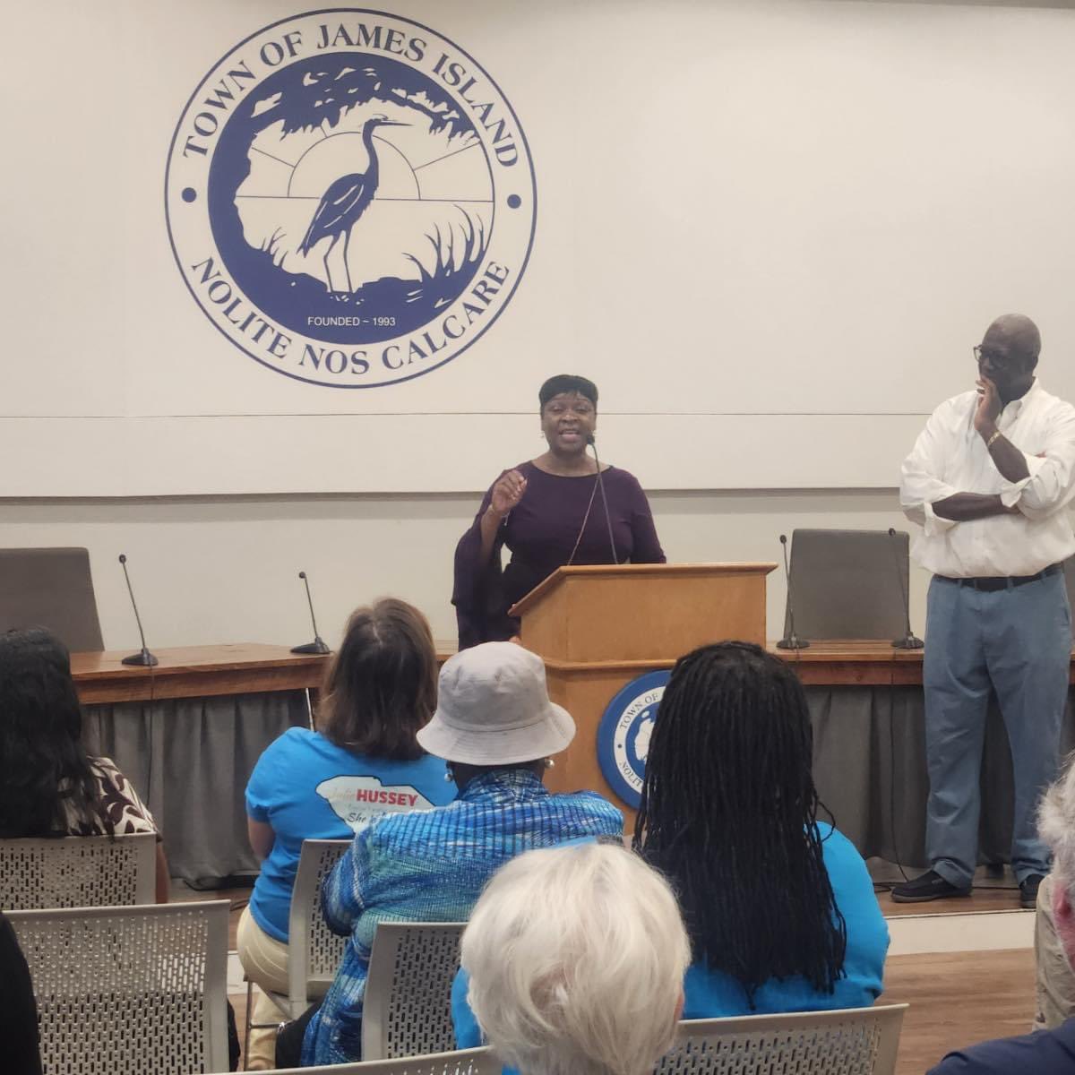 dunmeyer_ccsd's tweet image. From the beginning, I have always placed children and families first and that will always be the foundation of my work! #ForTheChildren #RuralSolutions #VoteDunmeyerRoberson