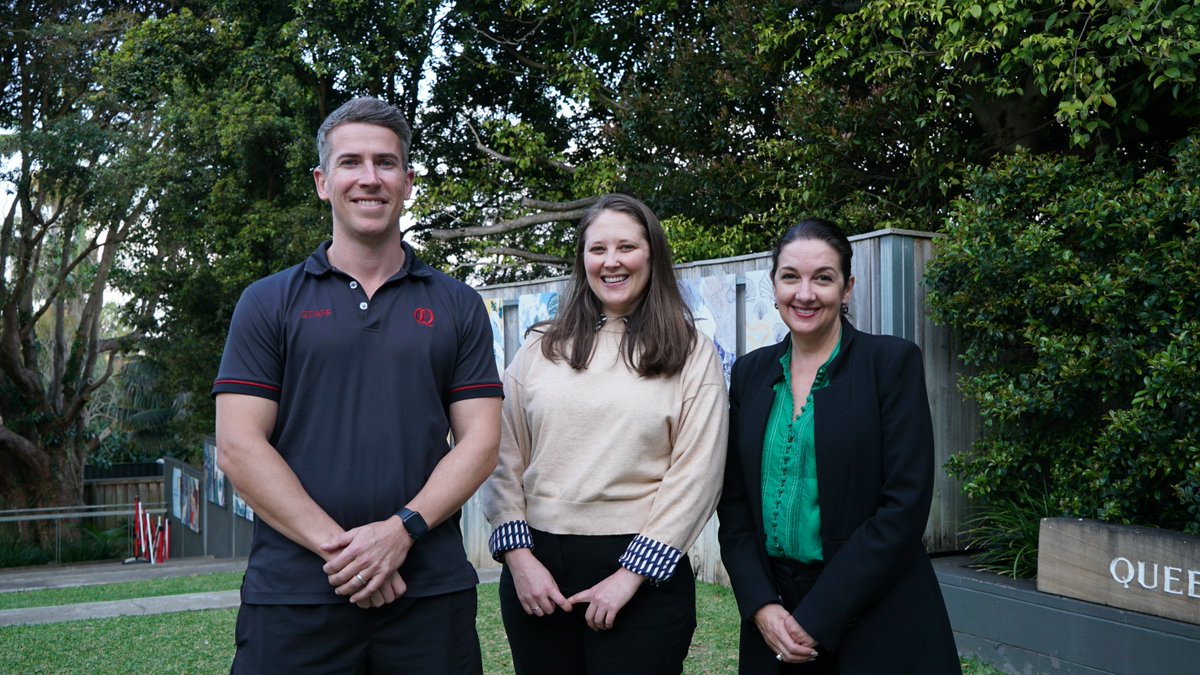 We recently hosted Ms Cora Lavin from EducationUSA for an insightful session on studying in the US. Ms Julie Eggleton, Mr Hayden Danks, and Mr Ciarán Glynn also highlighted how Queenwood supports students in reaching their US college dreams.