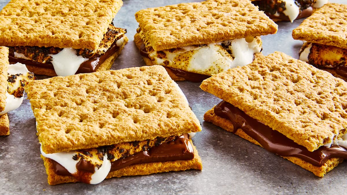 TeyvatYumes's tweet photo. ❥ Delivery from @Ruin_Kor to @KereittoTimely!

“LINK!!!! I'm so glad I've gotten to know you over the past months, you are so easy to talk to and all of our conversation, no matter if they are about Itto, Dottore, school (continued below)

[#TYCafe #IttoYume] https://t.co/Lg1Kan7qn1