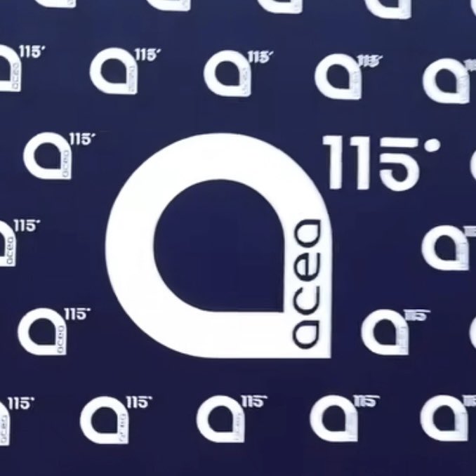 Al Salone delle Fontane a Roma, Acea racconta e celebra la sua storia…lo fa attraverso gli oggetti simbolo della sua innovazione, lo fa con un cambio di logo che segna una nuova fase! #Acea115