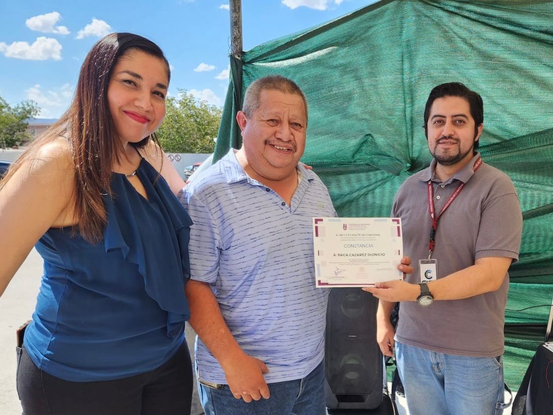 CIITA_Chih_IPN's tweet image. ¡Felicidades al equipo de RH Maquinados de Precisión! Entregamos las constancias del curso #AutodeskInventor, fortaleciendo sus competencias para alcanzar sus objetivos de certificación. ¡Sigamos colaborando para un futuro lleno de logros y éxitos!
#CIITA #IPN #FormaciónContinua