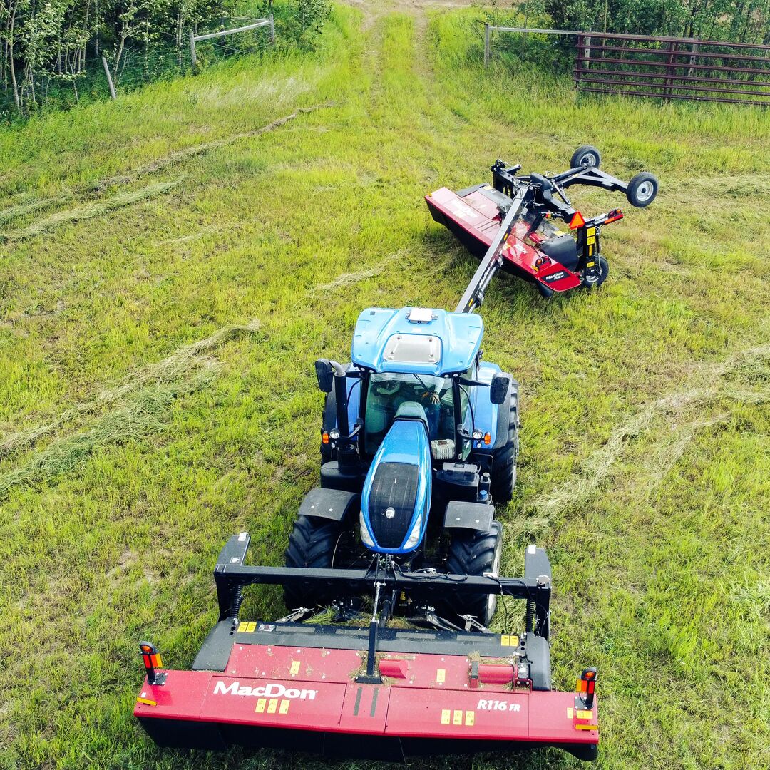 MacDon Industries tweet media