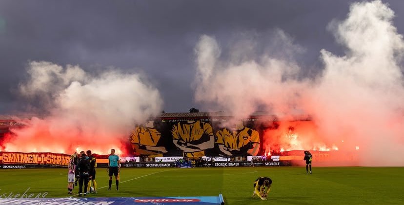 The best of Norwegian fan culture from the previous round of fixtures across Norway 🤩🧨🎨

A thread: 🧵 

#VARDreper