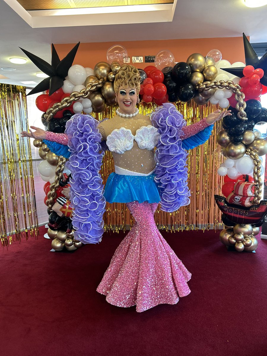 Dame Patsy tweet media