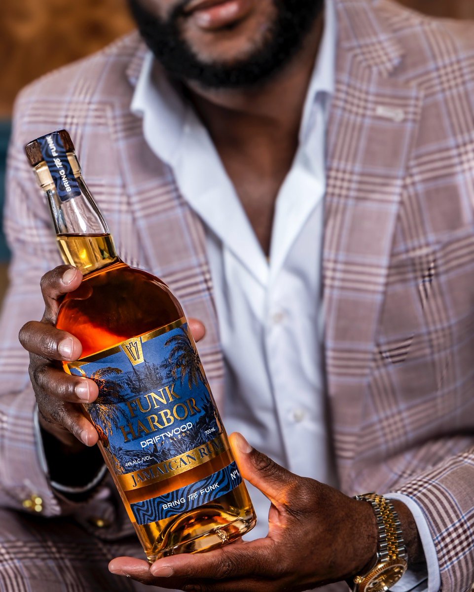 funkmasterMMA's tweet image. I appreciate all the feedback on this passion project of mine ❤️ Feeling more and more like a proper businessman. You can get your signed bottle now, only on my @FunkHarborRum website. Link below 👇🏾 
-
funkharborrum.shop 
•
#FunkHarbor #RumLovers #Rum