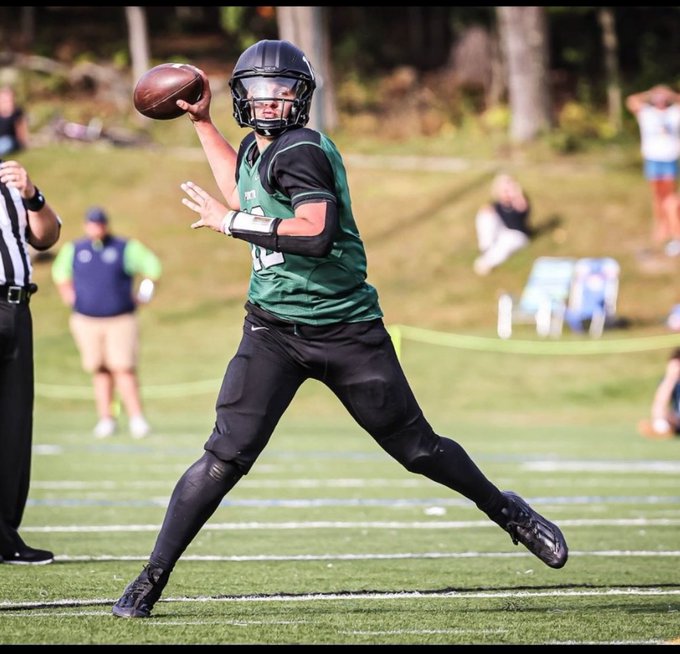 Quarterback Magazine tweet media