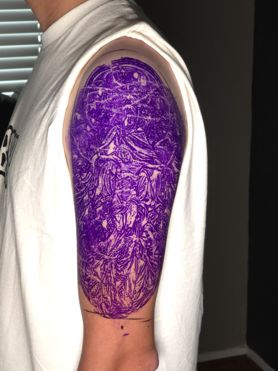 Pieza que hare hoy para un cliente que viene de Chihuahua 🔥🇲🇽🇺🇸
A derramar la mejor tinta 🦂🔥