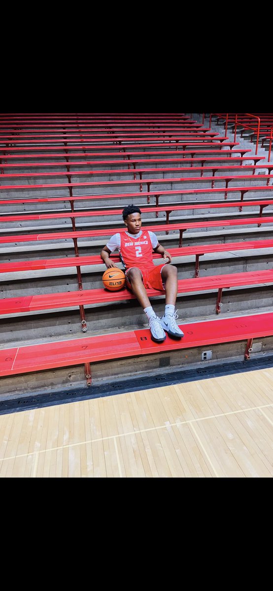 ••€ΘΔCH ΙΞΥΙΞ•• tweet media