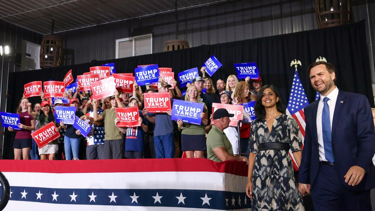 JD Vance tweet media