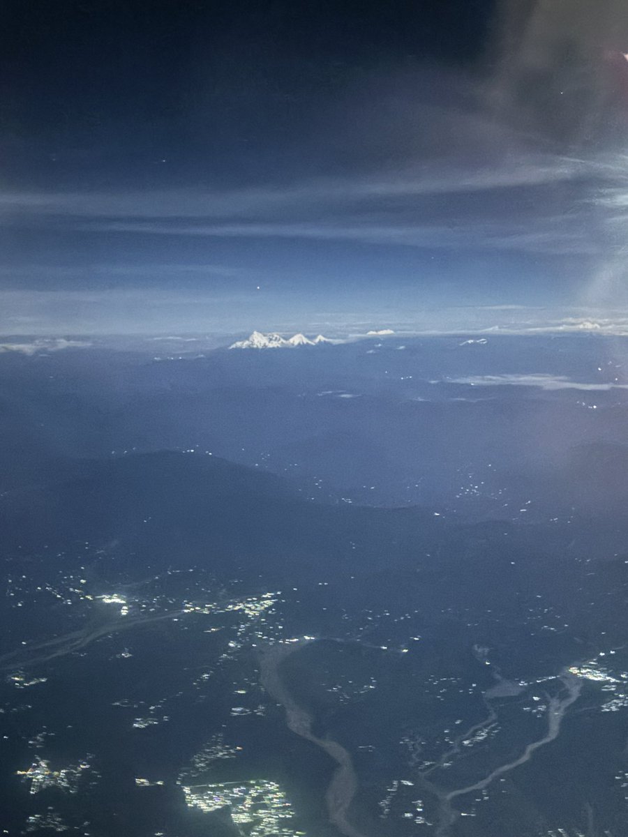 Saw Mt. Everest while flying to Guwahati late night due to full moon peak and it looked absolutely stunning. 
Pictures do not justify the reality
#Mounteverest #Guwahati
