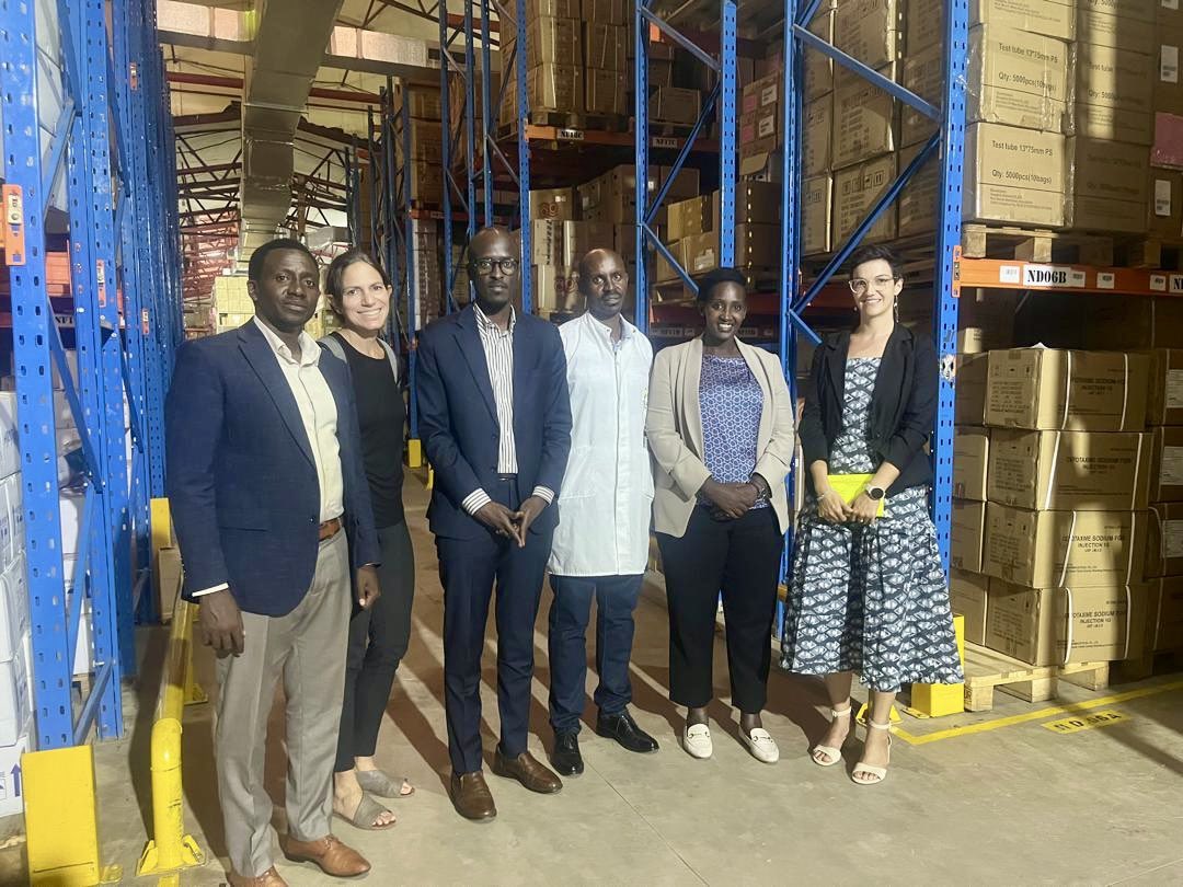 My first visit to the <a href="/RwandaSupply/">Rwanda Medical Supply Ltd</a> warehouse and offices.Beginning our partnership to explore and address #procurement bottlenecks and save for children <a href="/unicefrw/">UNICEF Rwanda</a> <a href="/UNICEFSupply/">UNICEF Supply</a> <a href="/UNICEFhealth/">UNICEF Health</a> <a href="/RwandaHealth/">Ministry of Health | Rwanda</a>