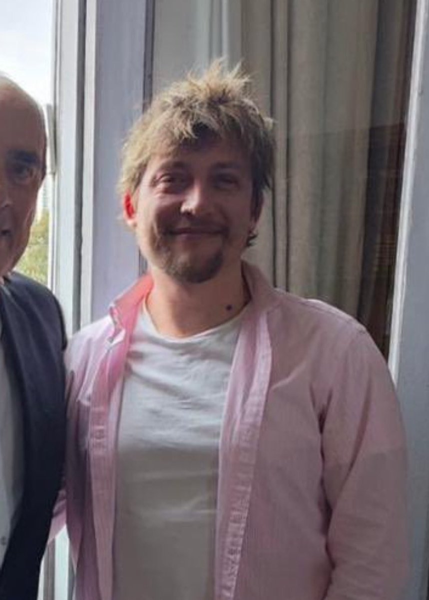 Que cambiado que está Joe Alwyn