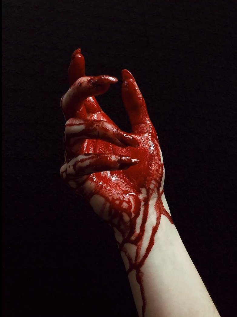 solisolsoli's tweet image. By Nona Limmen