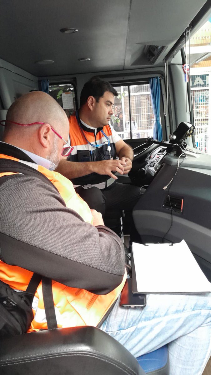 Inspección de #Iquique realiza #Fiscalización a #buses por #transporte interurbano de pasajeros en #FiestasPatrias2024 para verificar el cumplimiento de #jornadas y #descansos 
#Tarapacá #DerechosLaborales #100añosDT 
<a href="/DPRTarapaca/">Delegación Presidencial Regional de Tarapacá</a> <a href="/SeremiTrab_1R/">Mintrab Tarapacá</a> <a href="/VoceriaTarapaca/">Seremi Gobierno Tarapacá</a> <a href="/MTTTarapaca/">SeremiTT Región de Tarapacá</a>
