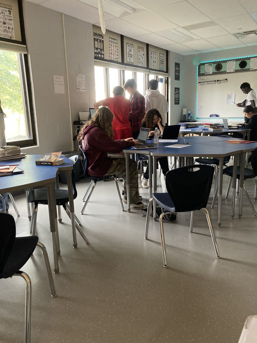 Ms.Ehrenberg tweet media