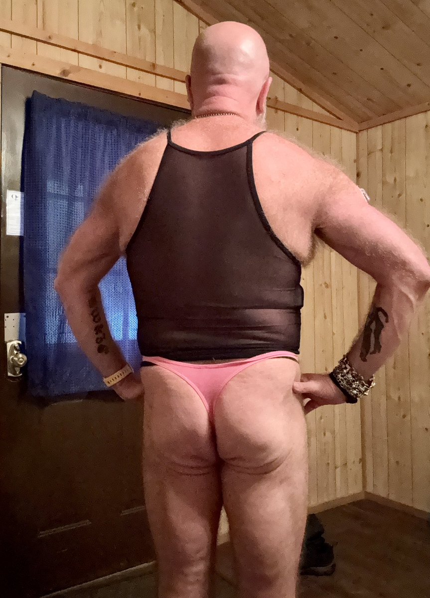 zakdadatl's tweet photo. Happy Thong Tuesday!
#gaythong
#malethong
#thonger
#meninthongs
#thongdaddy
#thongexposed
#thongfetish https://t.co/wMdVXFZlrP