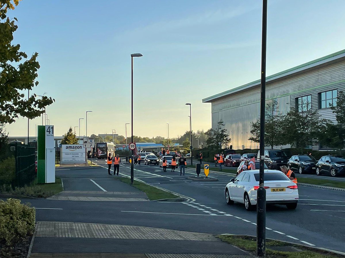 Craig Thompson tweet media