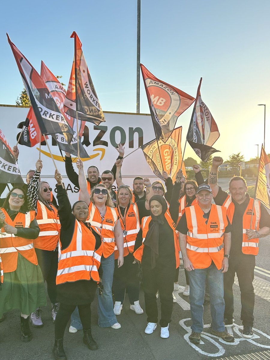 Craig Thompson tweet media