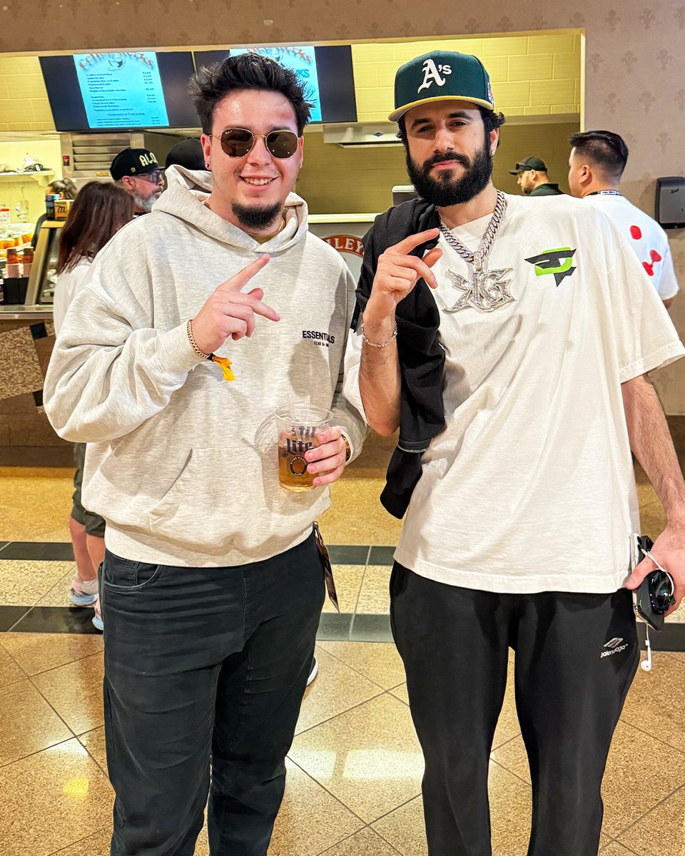 YouTubeDesiire's tweet image. It was an absolute blessing to be at the #WSOWGlobalFinal in Vegas ♥️ It was a pleasure meeting everybody that I met, lots of great people and memories ♥️🤝🏼