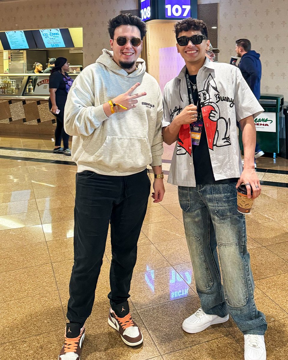 YouTubeDesiire's tweet image. It was an absolute blessing to be at the #WSOWGlobalFinal in Vegas ♥️ It was a pleasure meeting everybody that I met, lots of great people and memories ♥️🤝🏼