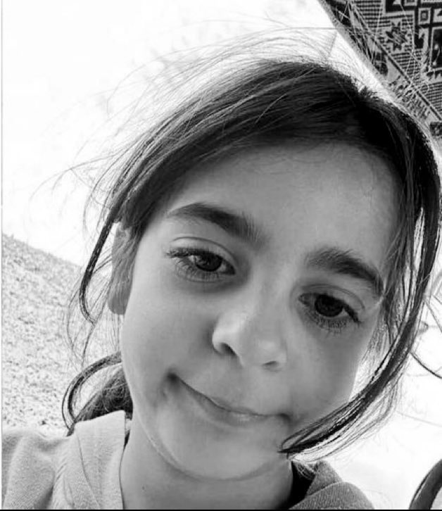 Dılda (@jinaparezer) on Twitter photo Unutmuyoruz, unutamıyoruz, unutturmayacağız. Narin’e ne oldu, kimler katletti.! Unutmuyoruz, unutamıyoruz, unutturmayacağız. Narin’e ne oldu, kimler katletti.!