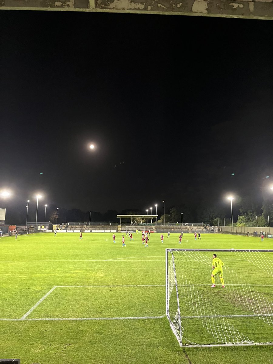 <a href="/FAIreland/">FAIreland</a> Tooting and Mitcham United 2-2 Horley Town 

First trip to Imperial Fields of the season &amp; already seen own goal of the season