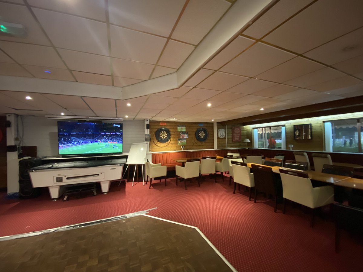 #️⃣ 22
📆 17/9
📍 <a href="/fcsthelens/">F C St.Helens</a> 2-2 <a href="/BurscoughFC1946/">Burscough FC</a> 
🏟️ 318
🎟 £7
🏆 <a href="/nwcfl/">The NWCFL ⚽️</a> Prem

Really entertaining game tonight, ref controlled the game well despite it having the potential to boil over. Great setup there as well. Cracking night #groundhopping