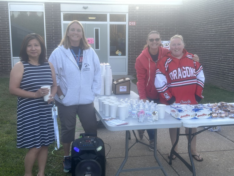 DieckSCCS's tweet photo. Goodies with Grown-ups was a huge success this morning. Thank you to the PTO for organizing this event and providing all of the yummy treats. What a fun way to start our Tuesday with family and friends! https://t.co/E4XBotYbwb