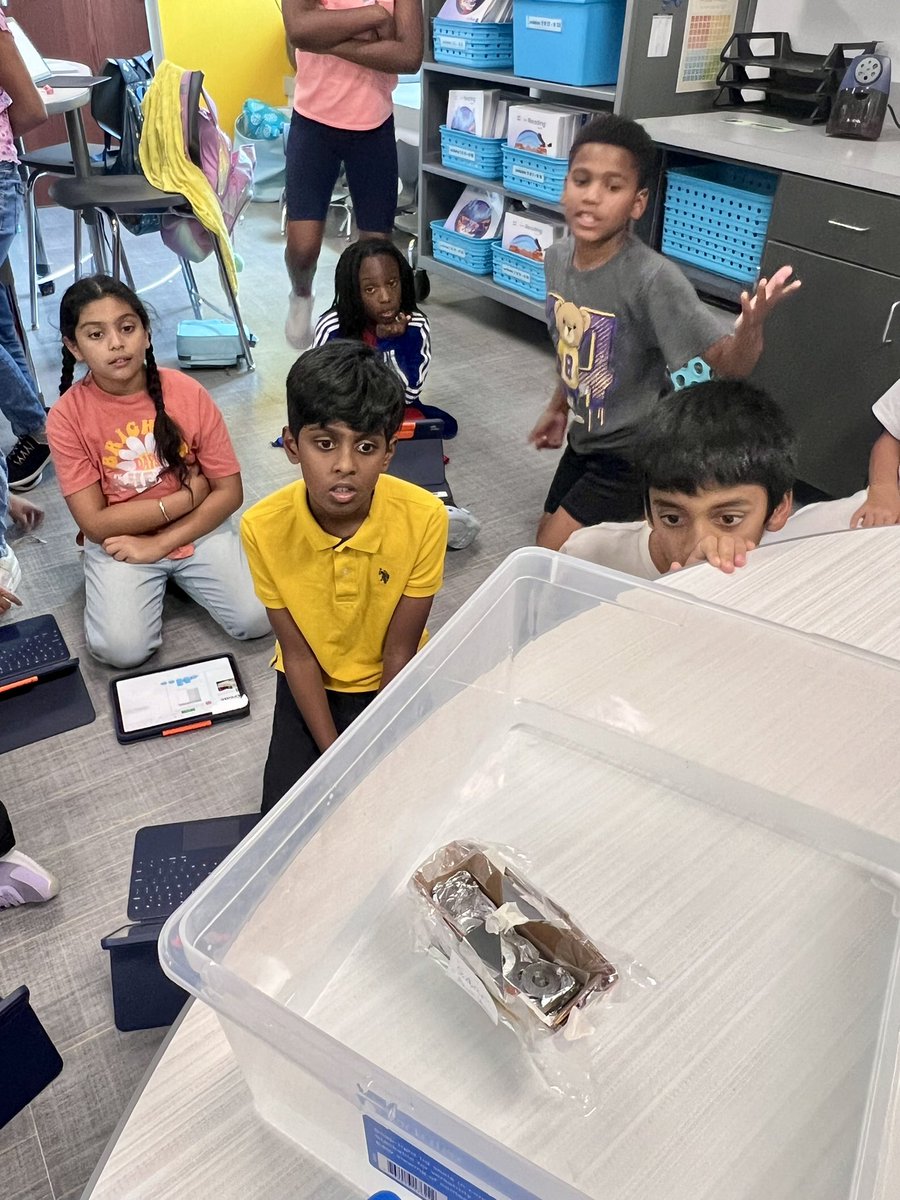 These engineers got to test their sinking ship prototypes today, and they used Numbers to create data tables and graph their results! #WeAreMemorial #LISDstem #DigitalLISD