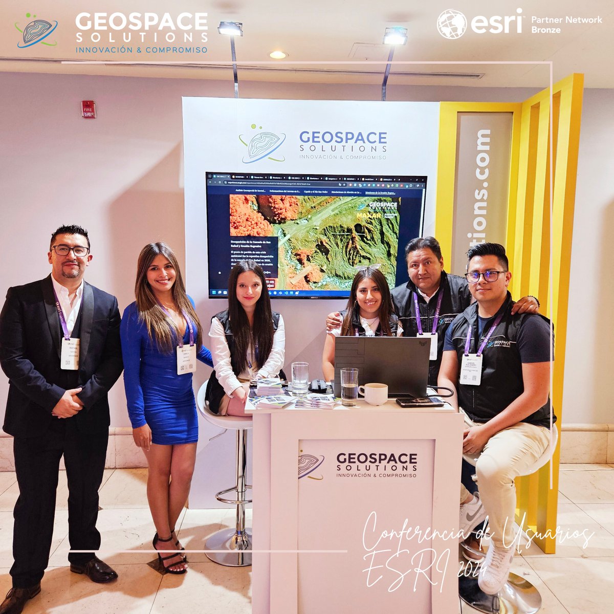 GeoSpaceSol's tweet photo. 📸 Mira más de los Inolvidables momentos que tuvimos en la #CUE2024 Conferencia de Usuarios #ESRI Ecuador 📷 https://t.co/AsmVIkqDSb