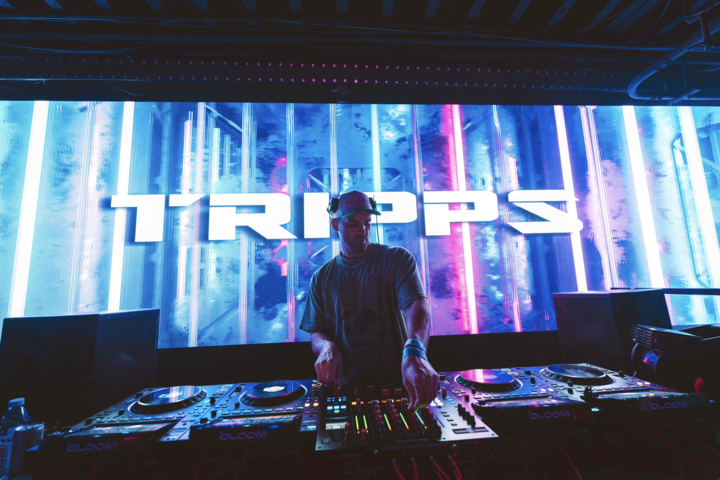 BloomDTSD's tweet photo. It was a non$top party with @yellowclaw’s €uro Tra$h, plus Dj Tripps and @officialxchon 💰🔥 
Check out full pics on our website https://t.co/OGBXqYy2gz