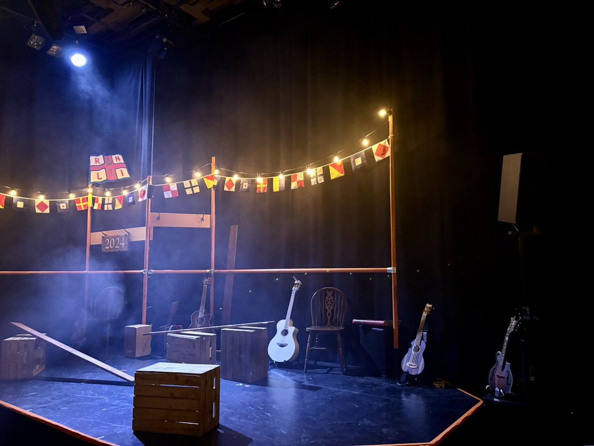 I loved this show tonight!
<a href="/WithCourageShow/">WithCourageMusical</a> <a href="/TheOtherPalace/">The Other Palace</a> Theatre #London
It’s all about the <a href="/RNLI/">RNLI</a> #200years
Bravo to all involved 👏👏
It’s on until Sunday 🎟️
#MusicalTheatre