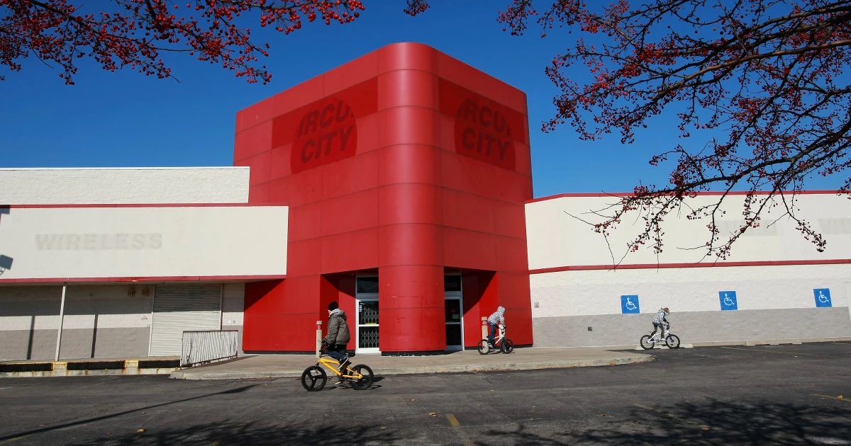 Tweets_n_Nike's tweet image. absolutely