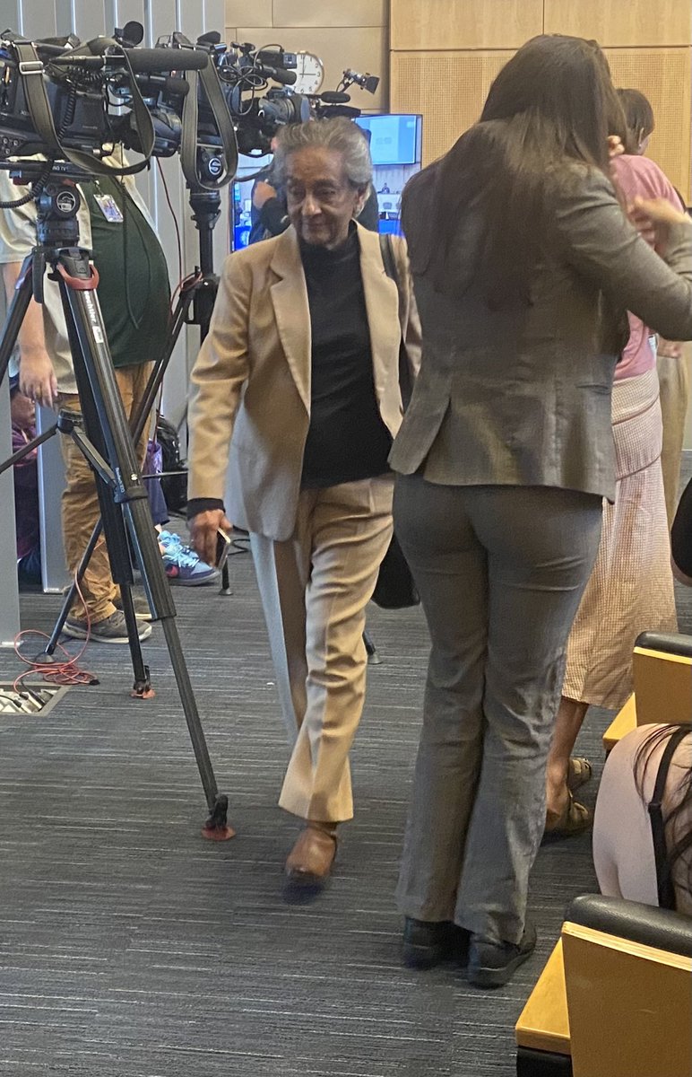 ashleynerbovig's tweet image. This woman just said she&apos;s lived downtown a long time and she feels fine walking past homeless people and fear reckless drivers more.