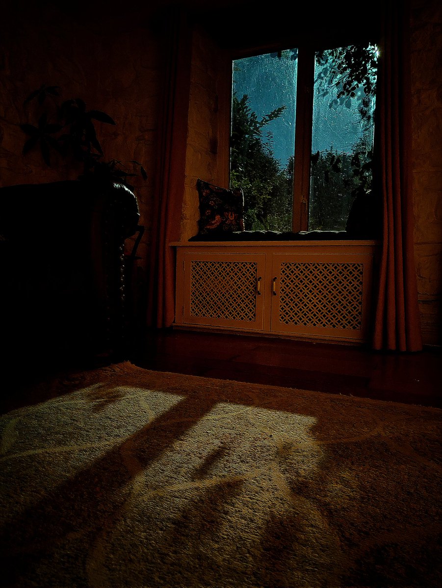 My window seat 😍🌝