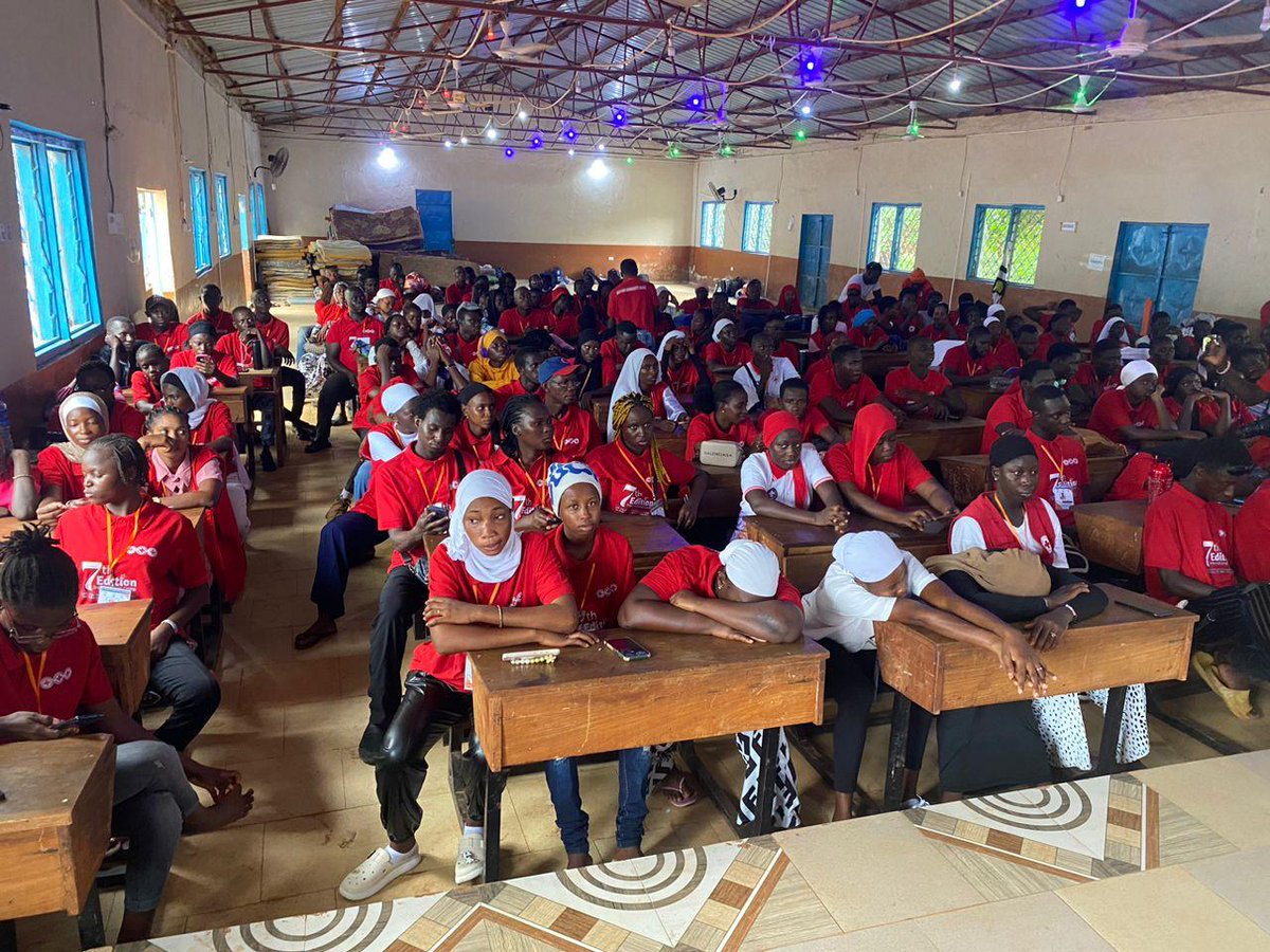 CSenegalaise's tweet image. The 6th edition of the exchange and capacity building meeting for volunteers from the @CSenegalaise committees of the Ziguinchor, Guinea Bissau and Soma regions in The Gambia, ended on a high note in the border town of Soma with Senegal @CICR_Afrique