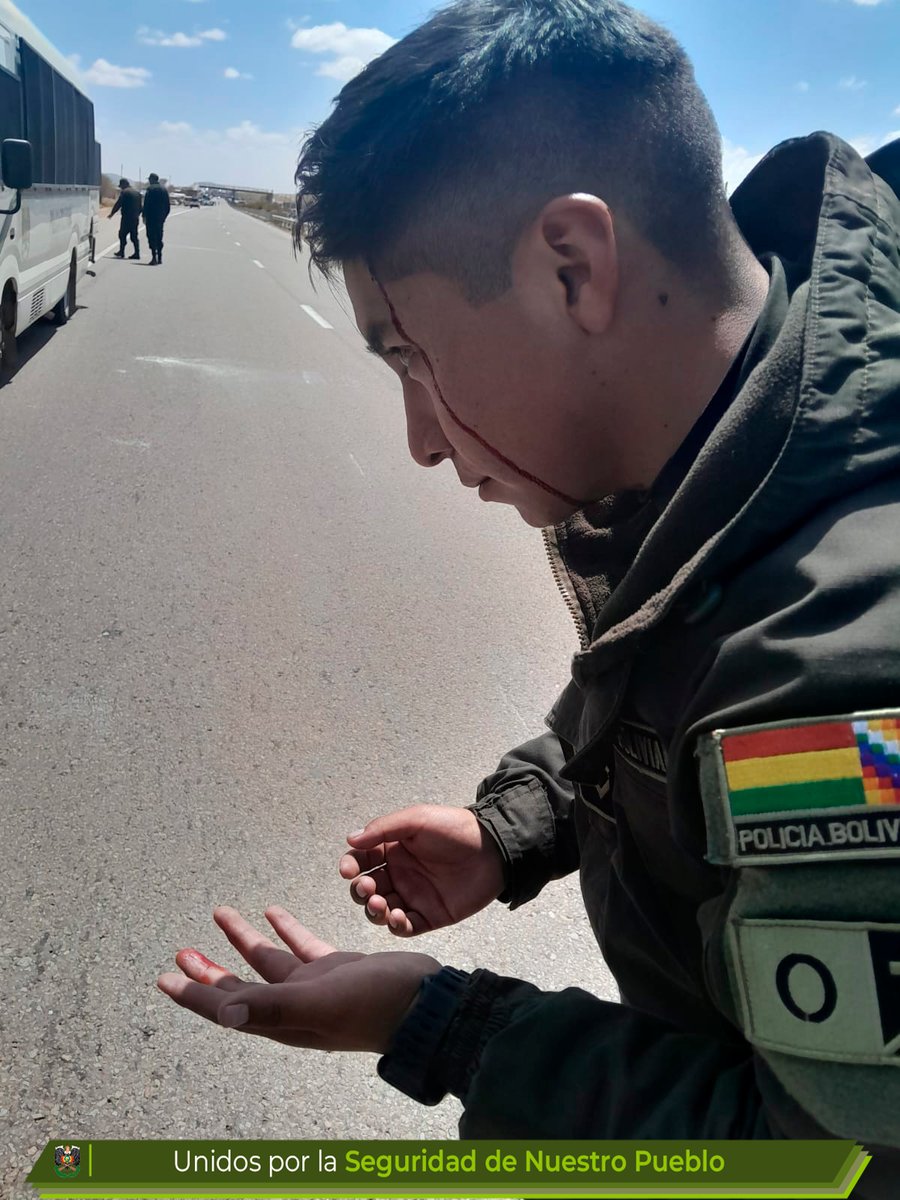 POLICIA BOLIVIANA tweet media