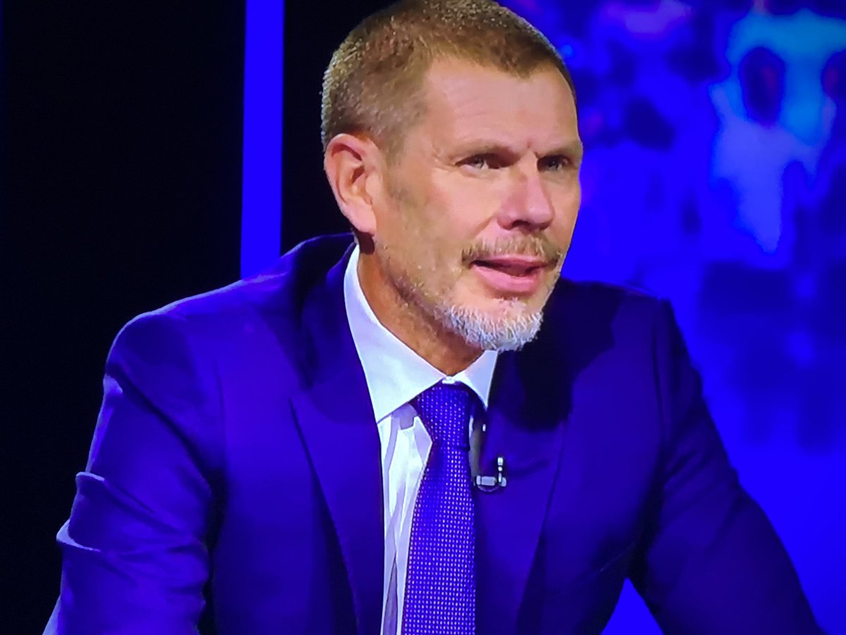 #Boban:
“ #Tonali non e’ andato alla #Juve nonostante un offerta di 42 mln al Brescia.
Aspettava il #Milan, sono quei valori che non si devono perdere mai”

PAZZESCO
🔴⚫️
#MilanLiverpool