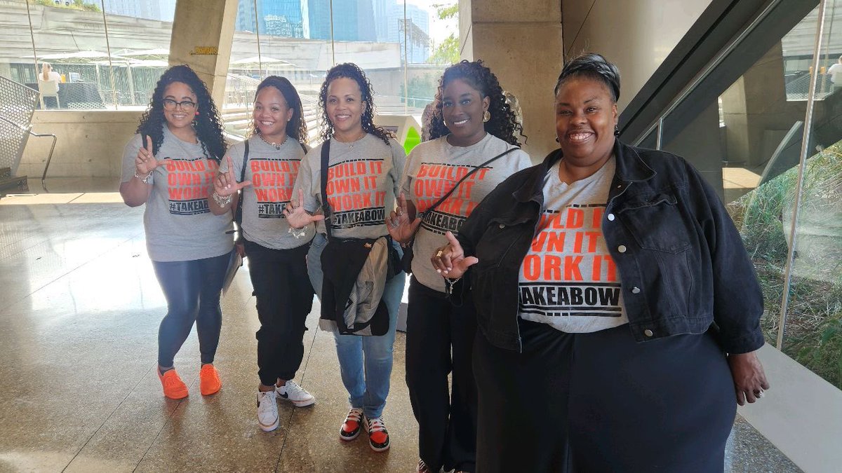 Elementary Specialists were out and about at STEM Fest 2024! It was such a great experience for our 5th graders. Hands-On Stem Activities, lunch and free admission to the <a href="/PerotMuseum/">Perot Museum</a>. 💪🏽 <a href="/LISDInstruction/">Lancaster ISD Instructional Services</a> <a href="/polkde99/">Marian Polk-Gorden</a> <a href="/RenetaPerkins/">Dr. Reneta Perkins</a> <a href="/Damitradm/">Damitra Massey</a> <a href="/LatoniaJ60/">Latonia Johnson</a> <a href="/Bree3Broussard/">Bree Broussard</a>