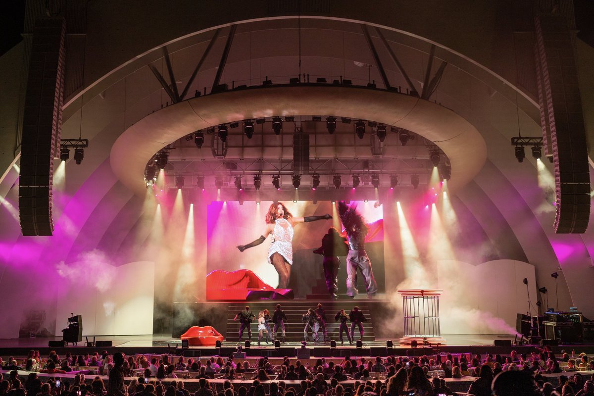 Paula Abdul tweet media