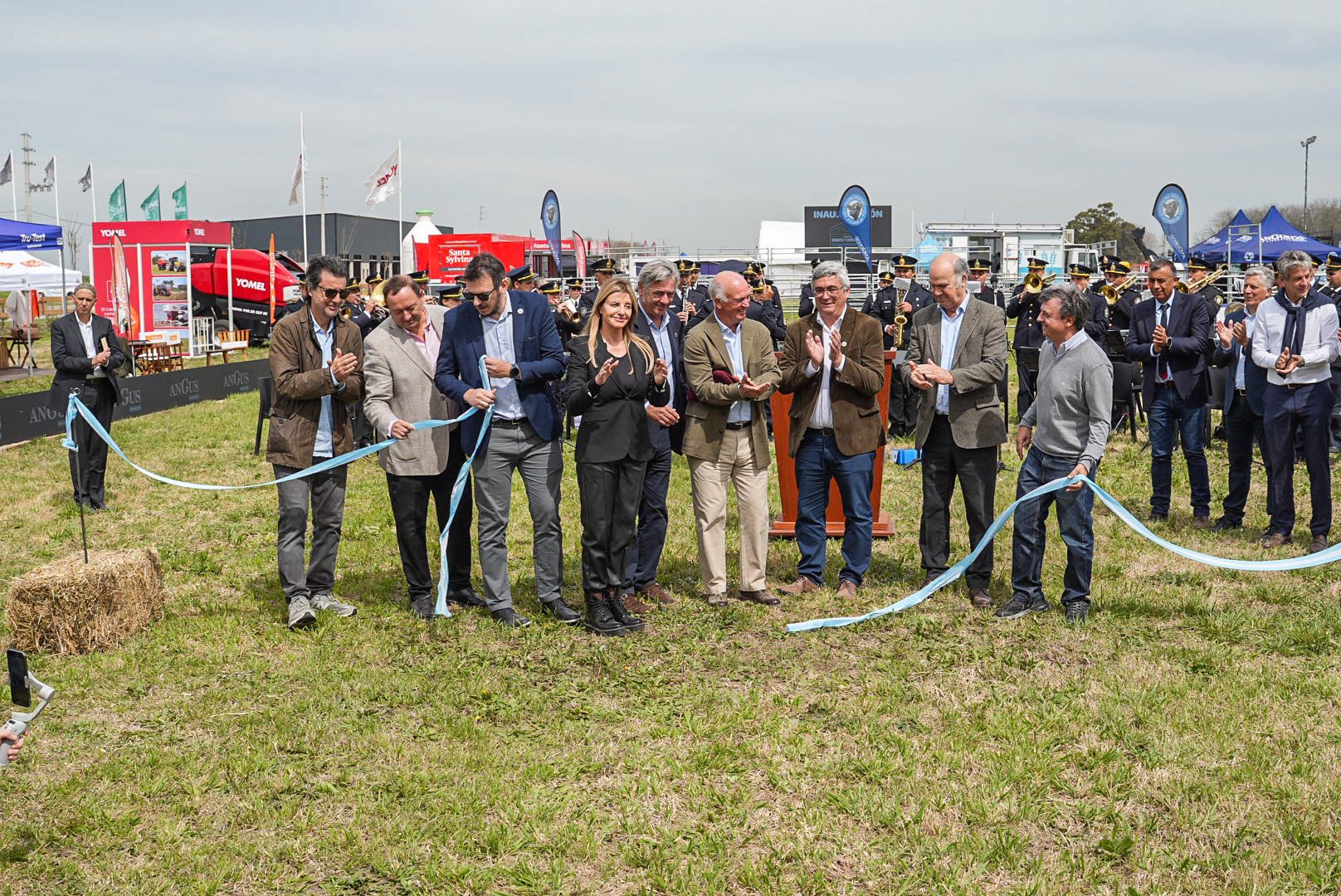 Javier Rodr&iacute;guez: "Trabajamos para impulsar al sector ganadero con financiamiento y m&aacute;s sanidad"