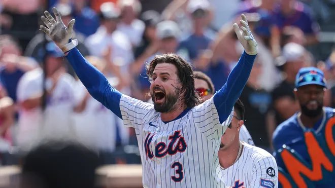xSadLORD's tweet image. Papa Jesse walk-off the greatest #metspregame #LGM
