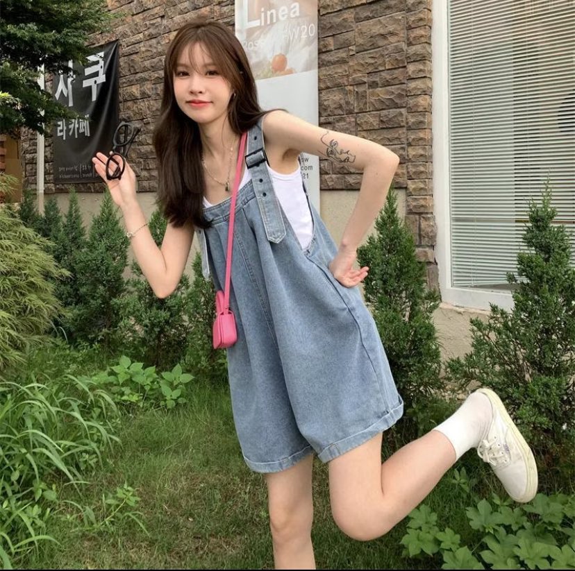 SWannajaru94564's tweet photo. 📣📣เอี๊ยมยีนส์ขาสั้น เอี้ยมกางเกง ชุดเอี๊ยม สายวินเทจ สวมใส่สบาย 3สี
แจกพิกัด📌https://t.co/AyOOCqwyLo

#EMBBF24xBasJJay #GulfBAGucci #savegamin #กักกั๊ก4EVE_KeyVisual #น้ําท่วมพะเยา #MFWSS25 #leseldissey #ดิจิทัลวอลเล็ต https://t.co/nyy3i6yu9W
