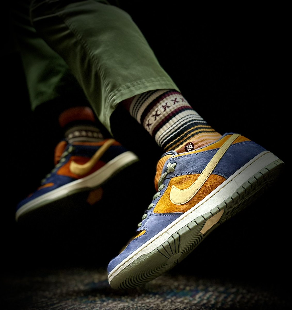 moreshoesthan's tweet image. Light Carbon Monarch’s or whatever the hell these SBs are actually called, I love ‘em

#docsindunks #kotd
#nike
#sbdunk #dunk #nikesb
#yoursneakersaredope 
#snkrs #sneakers  #sneakeraddict 
#sneakerhead
#snkrsandscrubs #wearfigs