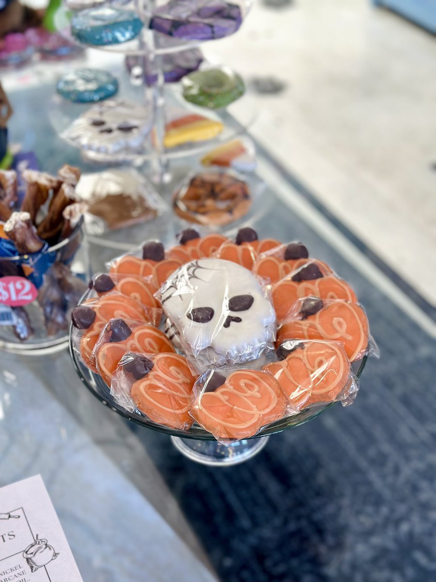 Vanderpump Dogs tweet media