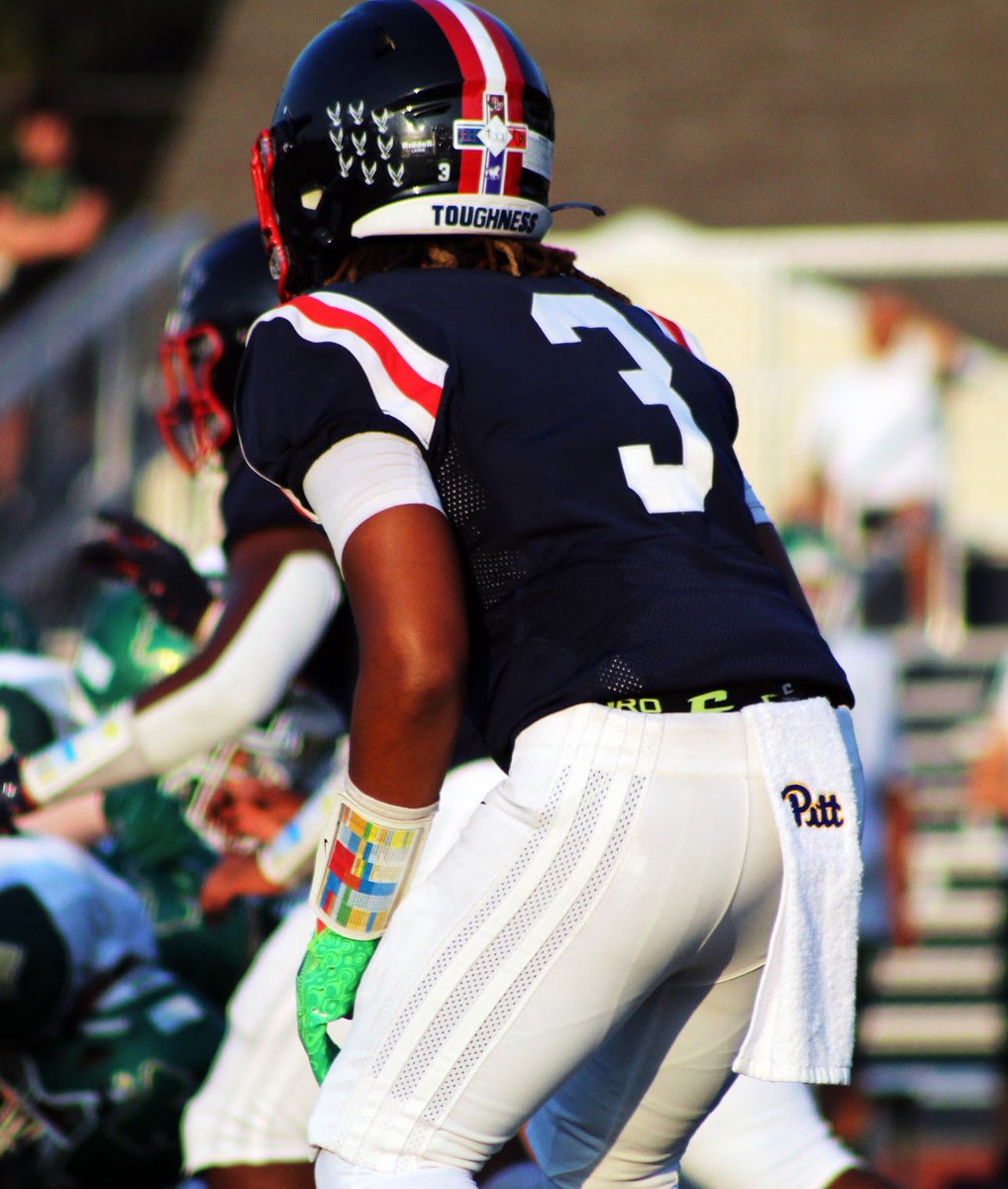 Week 1-3 Highlights!
hudl.com/v/2Q8M7E
<a href="/HartleyFootball/">Hartley Football</a>