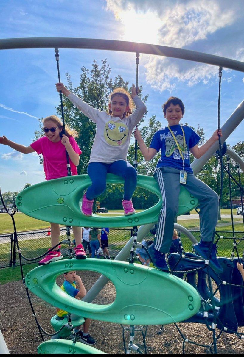 💙 

 <a href="/HBMATTLIN1/">Howard B. Mattlin</a> <a href="/POBSchools/">POB Schools</a>