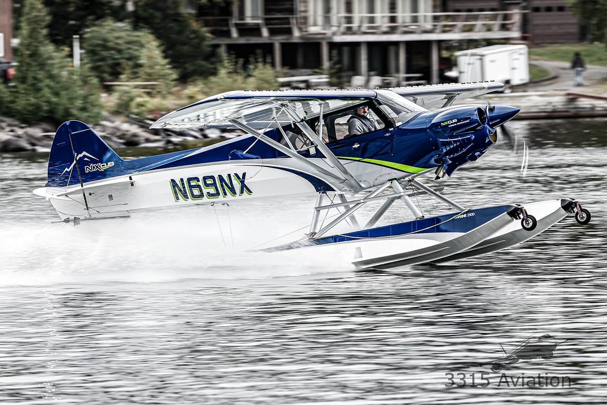 3315Aviation's tweet image. This @cubcrafters Cub on Wipaire floats was a beast at the 50th International Seaplane Fly In. #planegeek