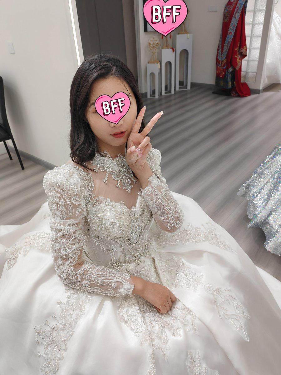 夫人的美背和精致的妆容你们想怎么玩 #聊骚 #绿奴  #绿王八 #献妻 #淫荡 #意淫 #绿帽 #反差 #性幻想 #调教 #处女 #反差婊  #婊子 #母狗 #骚逼 #学生妹 #肉便器 #羞辱  #绿帽狗 #贡献女友 #下种 #代孕 #怀野种