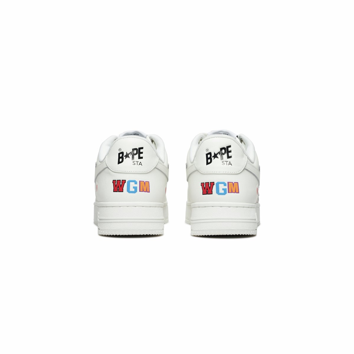 BAPEOFFICIAL's tweet image. New Black and White Colorways Serves Up Timeless Glamour!
The upcoming BAPE® STA SHARK will be releasing at BAPE STORE® and BAPE.COM on Saturday, September 21.

#abathingape #bape #bapesta